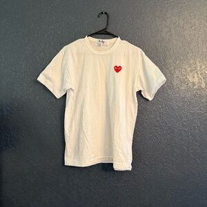 Comme des Garçons PLAY Basic T-Shirt Red Emblem